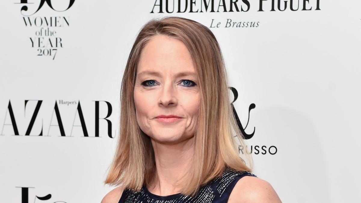 Jodie Foster Slams Superhero Movies, Compares Studios' Bad