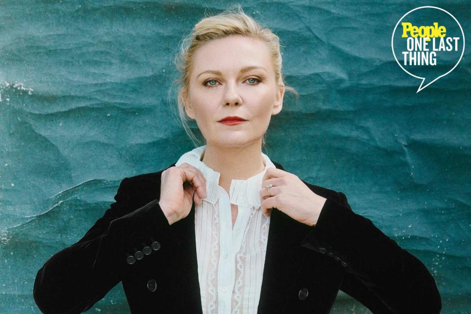 <p>Austin Hargrave/August</p> Kirsten Dunst