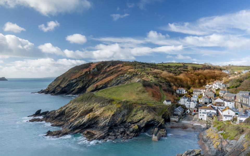 Portloe Cornwall most beautiful seaside villages in the UK prettiest england where visit summer 2022 - Mike Blakey/iStock