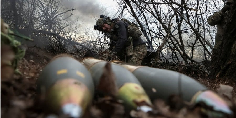 Ukraine's National Guard fighters fire from a howitzer towards Russian troops in Donetsk Oblast, April 5, 2024