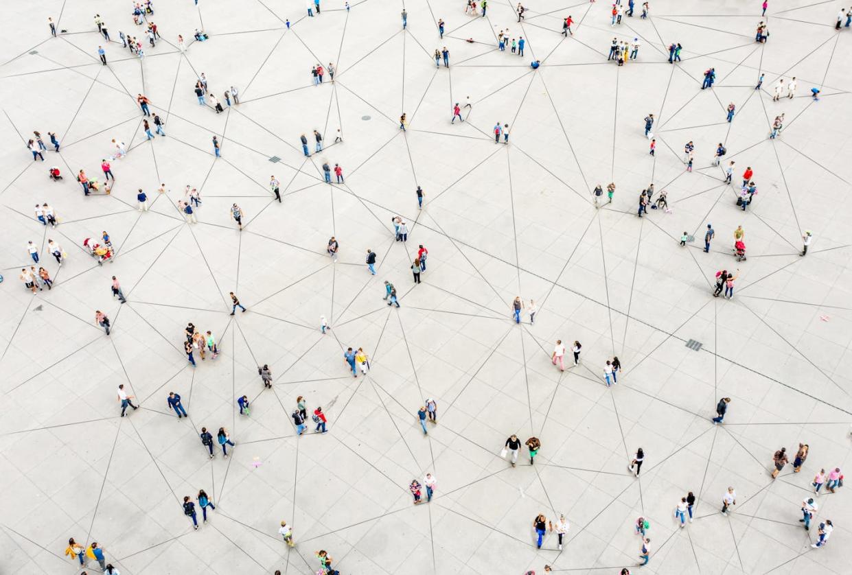 One or two or 10 studies won't solve our most complex societal challenges. Big problems require collaborations beyond academia. <a href="https://www.gettyimages.com/detail/photo/aerial-view-of-crowd-connected-by-lines-royalty-free-image/1180187740?adppopup=true" rel="nofollow noopener" target="_blank" data-ylk="slk:Orbon Alija/E+ via Getty Images;elm:context_link;itc:0;sec:content-canvas" class="link ">Orbon Alija/E+ via Getty Images</a>