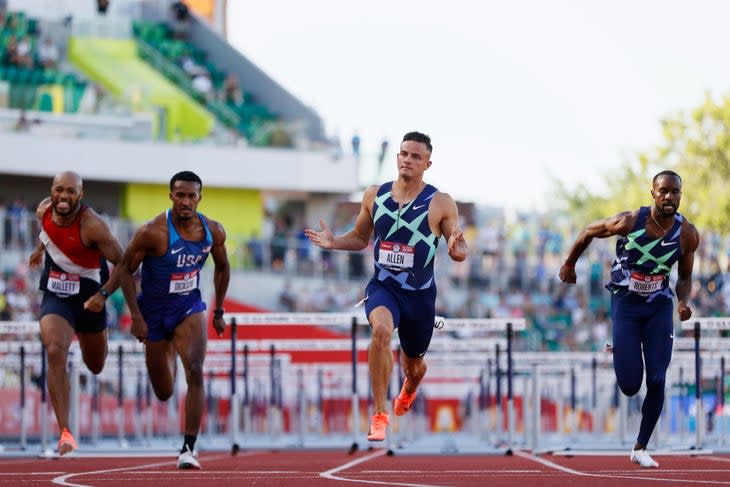 <span class="article__caption">Devon Allen: From track to football and back to track</span>