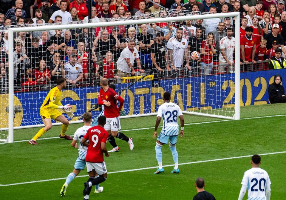 Christian Eriksen grabs a goal back for Manchester United (Getty Images)