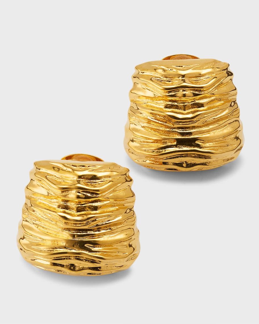 <p><a href="https://go.redirectingat.com?id=74968X1596630&url=https%3A%2F%2Fwww.neimanmarcus.com%2Fp%2Ftom-ford-moon-nugget-clip-on-earrings-prod267330256&sref=https%3A%2F%2Fwww.townandcountrymag.com%2Fstyle%2Fjewelry-and-watches%2Fa60758855%2Fclip-on-earrings-expert-guide%2F" rel="nofollow noopener" target="_blank" data-ylk="slk:Shop Now;elm:context_link;itc:0;sec:content-canvas" class="link rapid-noclick-resp">Shop Now</a></p><p>TOM FORD Moon Nugget Clip-On Earrings</p><p>Moon Nugget Clip-On Earrings</p><p>$650.00</p>