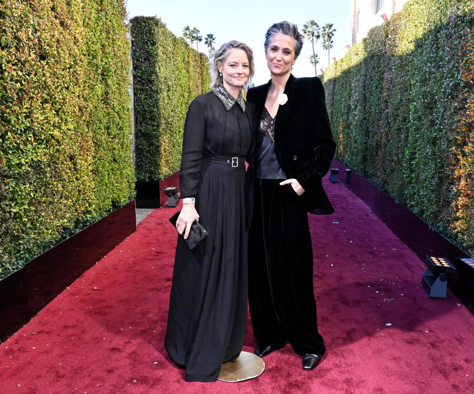 Jodie Foster and Alexandra Hedison at 2024 Golden Globes.