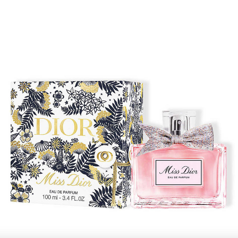 Dior聖誕倒數月曆2021曝光！奢華花蕊包裝Miss Dior「教主香水」、J’adore香水、Dior Addict唇膏