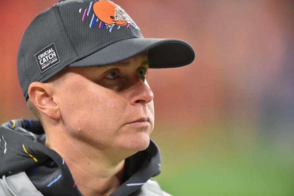 Callie Brownson coached running backs in the Cleveland Browns' game against the Las Vegas Raiders.