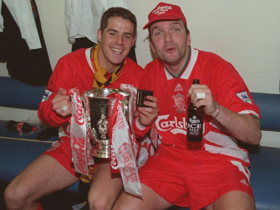 Neil Ruddock and Jaime Redknapp after winning the 1994 League Cup (Getty Images)