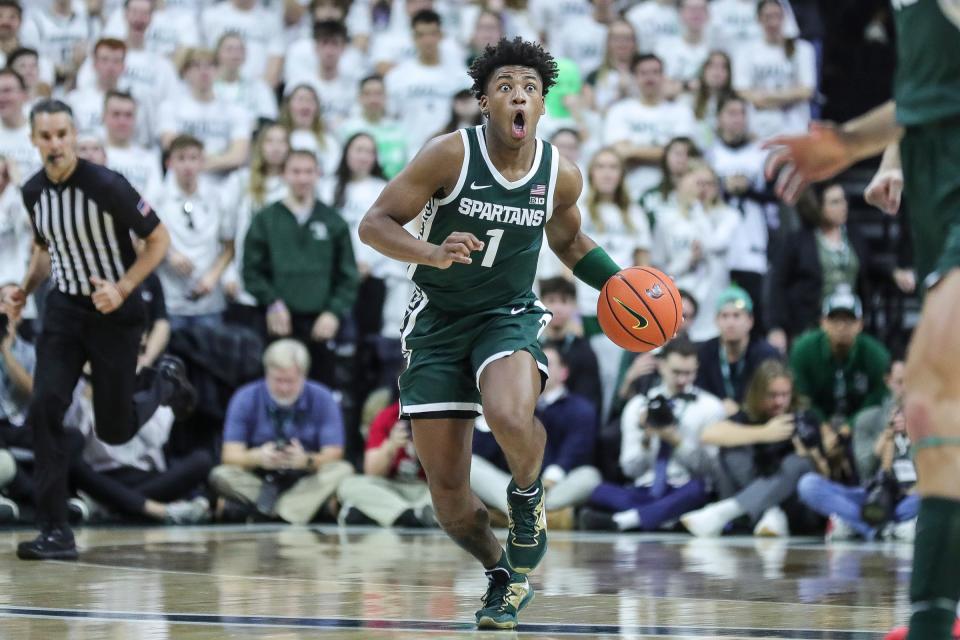 Michigan State guard Jeremy Fears Jr. (1) looks to pass during the first half at the Breslin Center in East Lansing on Thursday, Nov. 9, 2023.