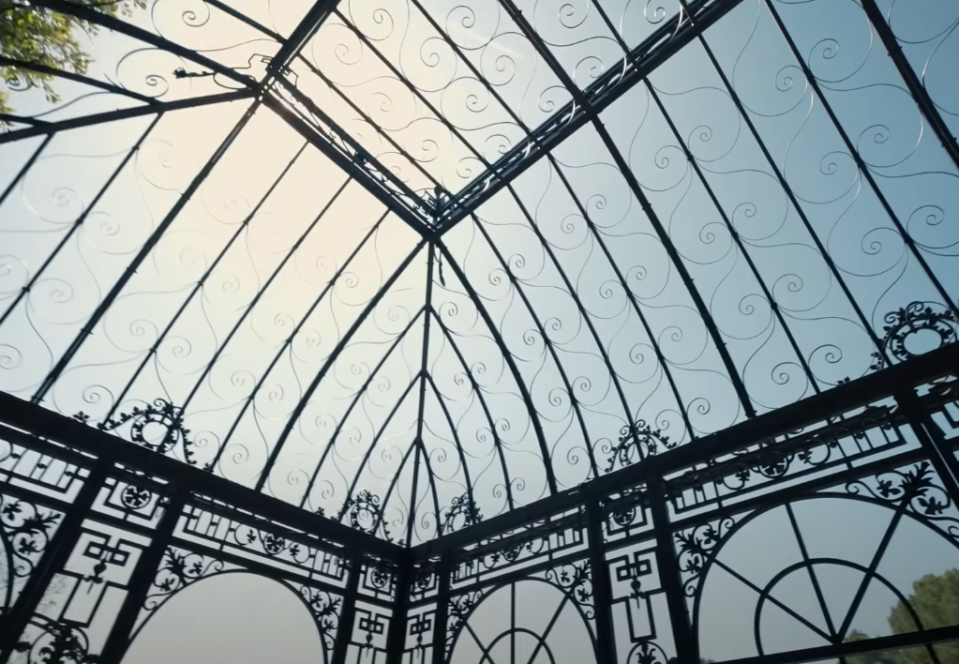 roof of the structure looking up at the sky