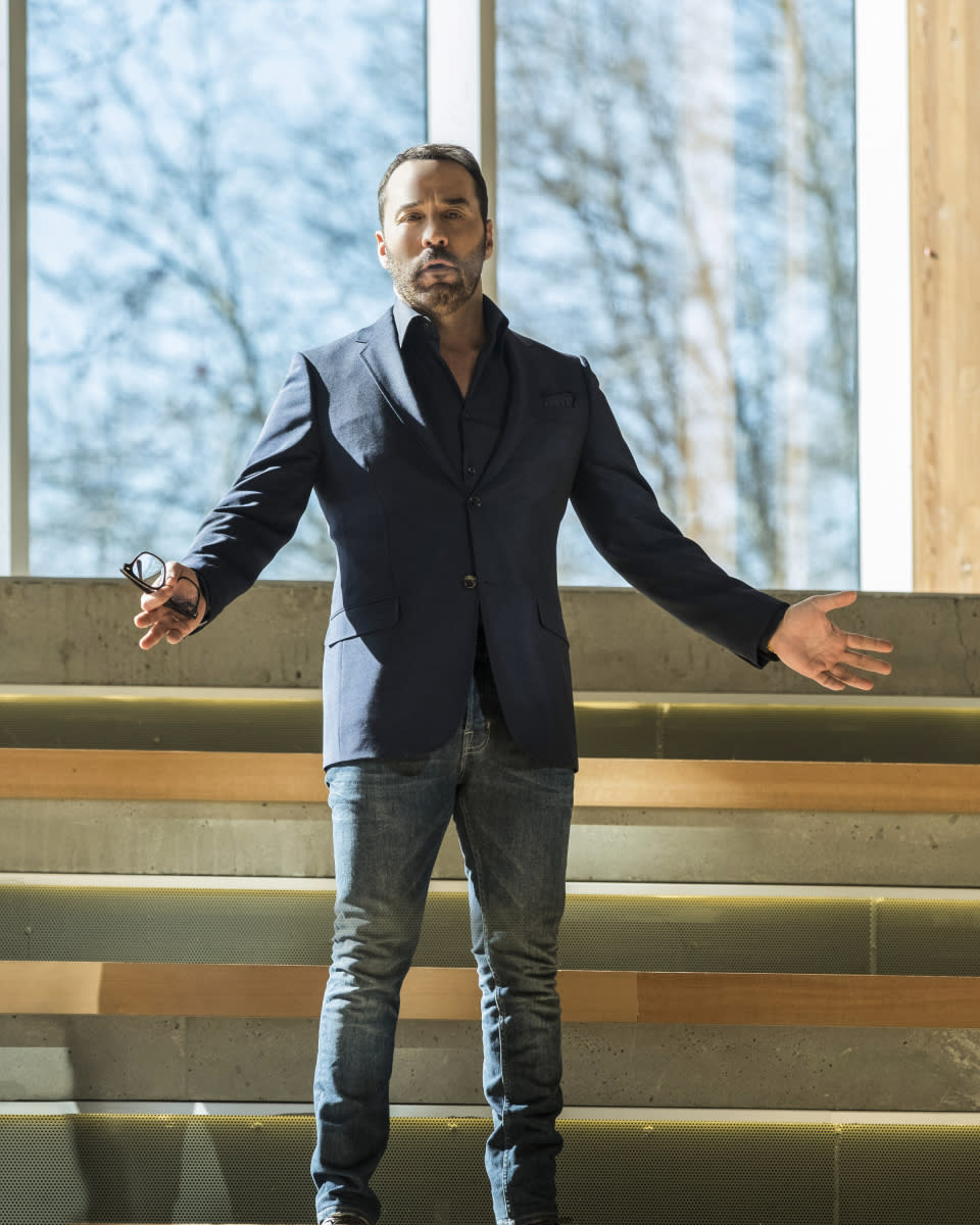 Jeremy Piven in <em>Wisdom of the Crowd</em>. (Photo: Cate Cameron/CBS)