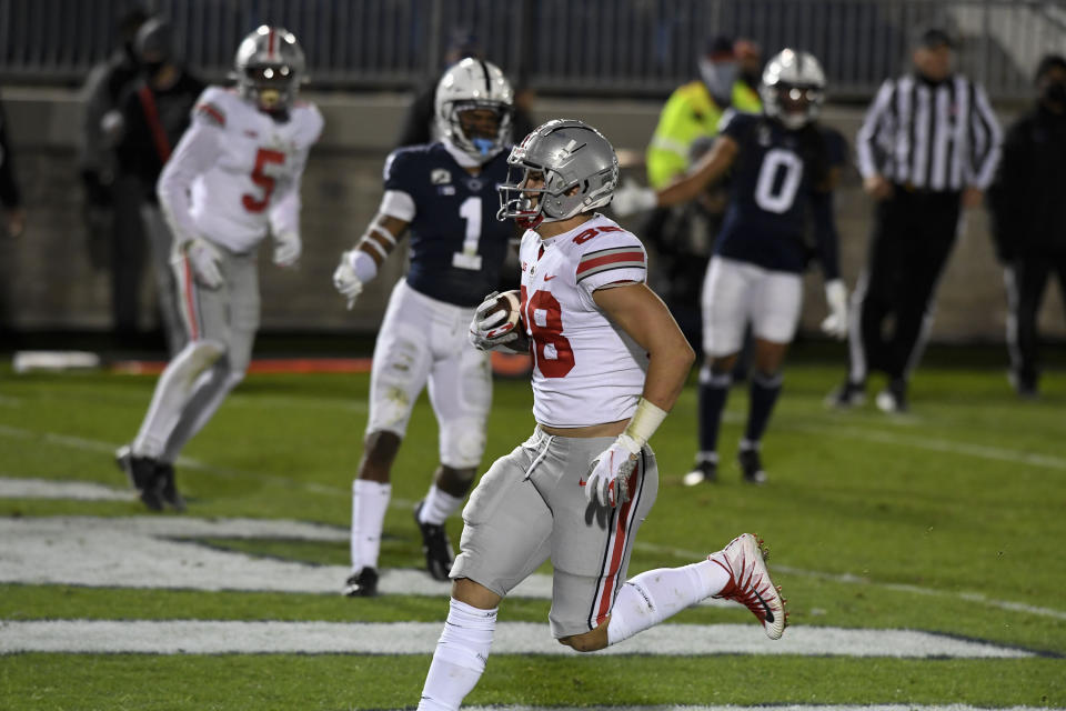 Ohio State tight end Jeremy Ruckert (88) scores a second-quarter touchdown against Penn State during an NCAA college football game in State College, Pa., Saturday, Oct. 31, 2020. (AP Photo/Barry Reeger)