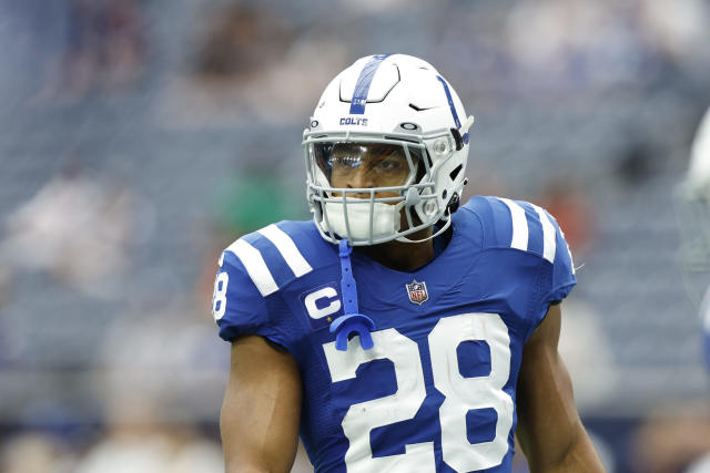 Indianapolis Colts give Jonathan Taylor deadline for trade