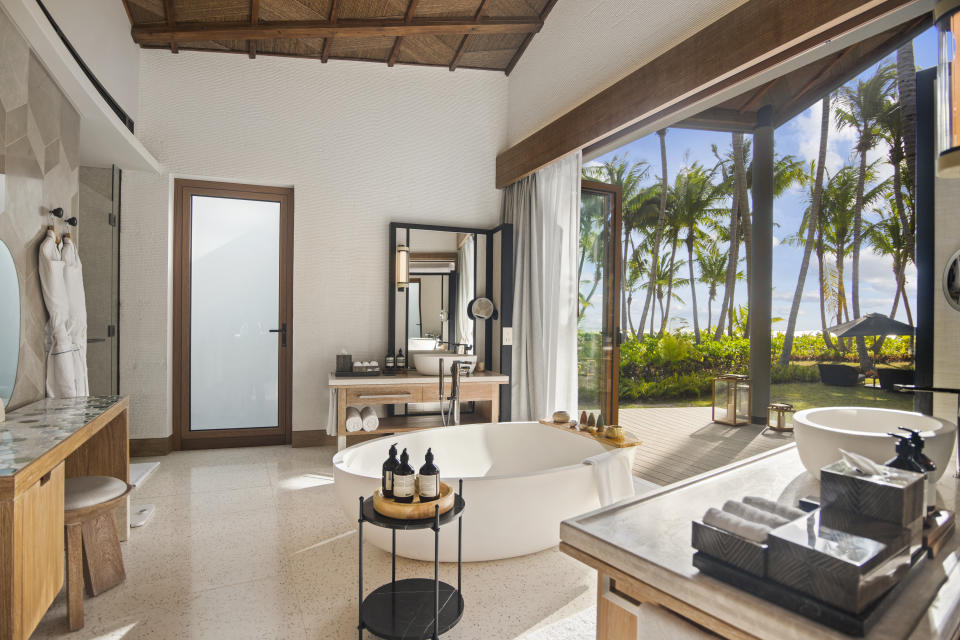 A luxurious bathroom at Waldorf Astoria Seychelles Platte Island