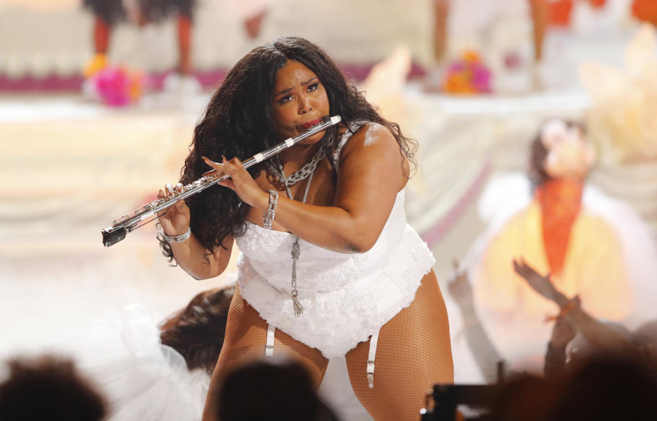 2019 BET Awards - Show - Los Angeles, California, U.S., June 23, 2019 - Lizzo performs. REUTERS/Mike Blake