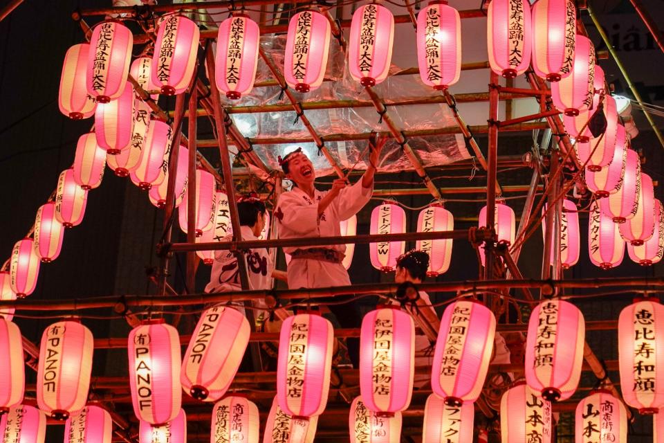 2023年7月28日，東京惠比壽盂蘭盆舞大會。美聯社