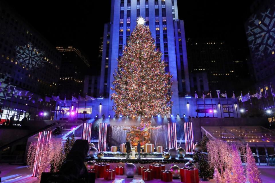 2) Tree Lighting Ceremony