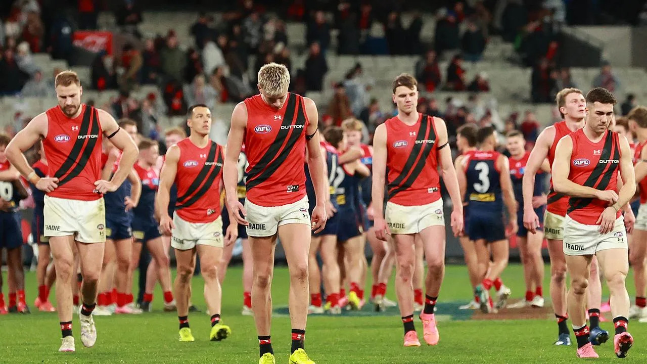 AFL Rd 18 - Melbourne v Essendon