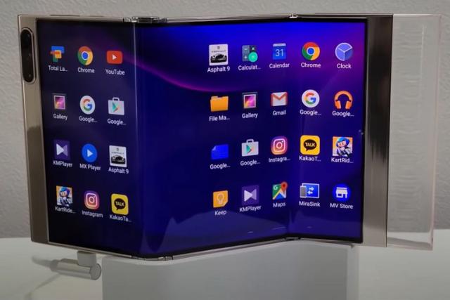 Teléfonos plegables: Samsung muestra un modelo con pantalla gigante que se  dobla dos veces