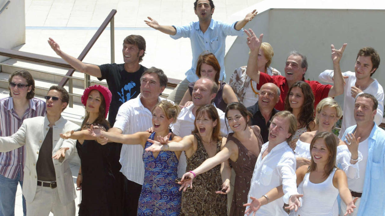 Les acteurs de « Plus belle la vie », ici en juin 2005 à Monte-Carlo, ont fait leurs adieux à leurs fans.AFP PHOTO JACQUES MUNCH (Photo by JACQUES MUNCH / AFP)