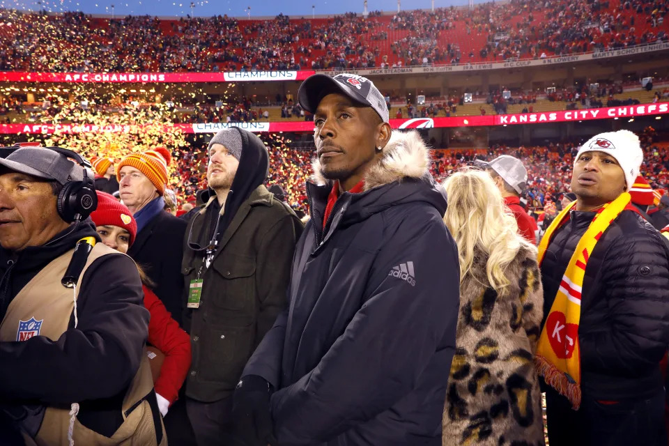 KANSAS CITY, MISSOURI - JANUARY 19: Patrick Mahomes #15 of the Kansas City Chiefs' father Pat Mahomes looks on after the Kansas City Chiefs defeated the Tennessee Titans in the AFC Championship Game at Arrowhead Stadium on January 19, 2020 in Kansas City, Missouri. The Chiefs defeated the Titans 35-24. (Photo by David Eulitt/Getty Images)