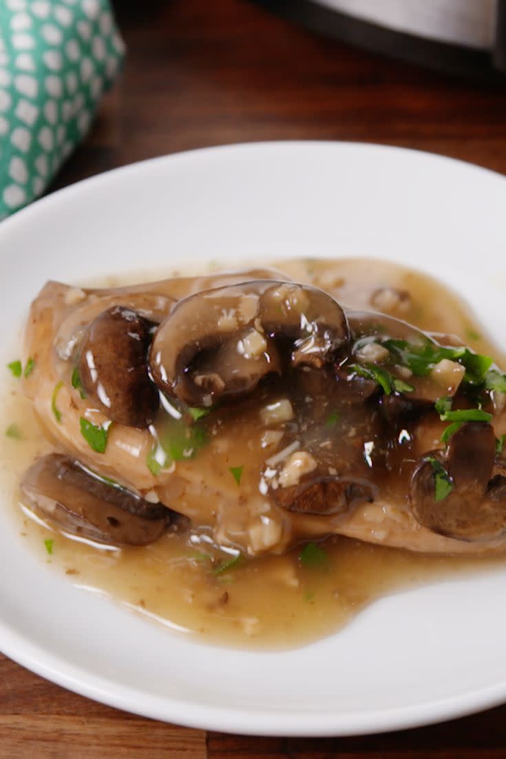 Crock-Pot Chicken Marsala