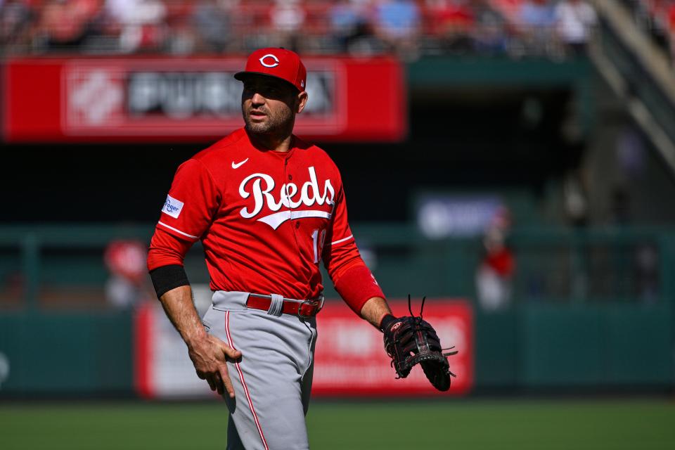 Oct 1, 2023; St. Louis, Missouri, USA;  Cincinnati Reds first baseman Joey Votto (19) looks on during the first inning against the St. Louis Cardinals at Busch Stadium.