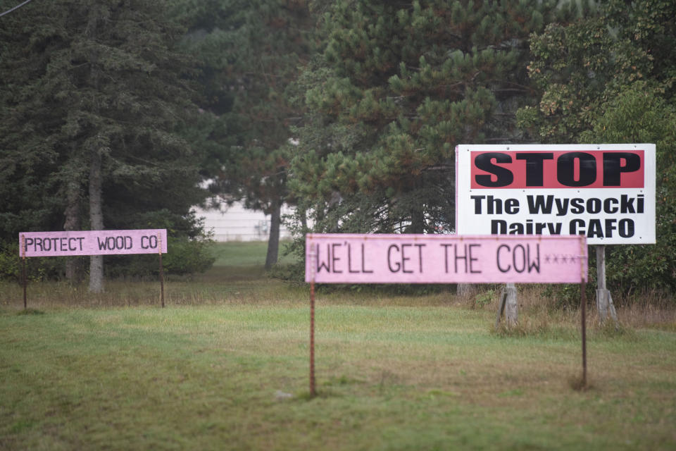 Signs protesting Wysocki and water contamination along Highway 73 in Saratoga, Wisconsin, on Sept. 20. (Photo: )