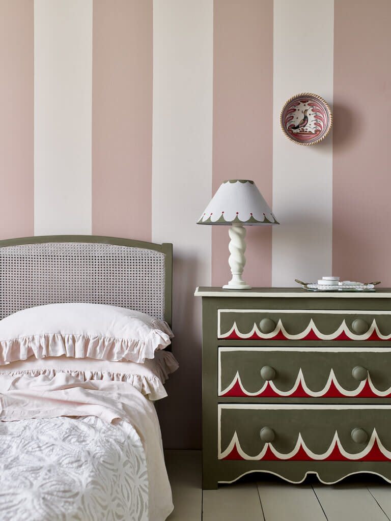 Annie Sloan Bedroom with Earthy Pink Stripes on wall