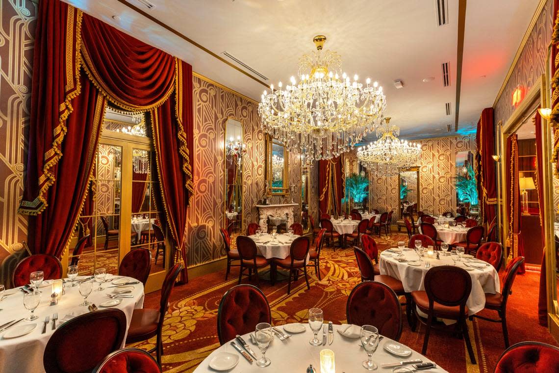 The Gatsby Private Dining Room at Jeff Ruby’s in Cincinnati.