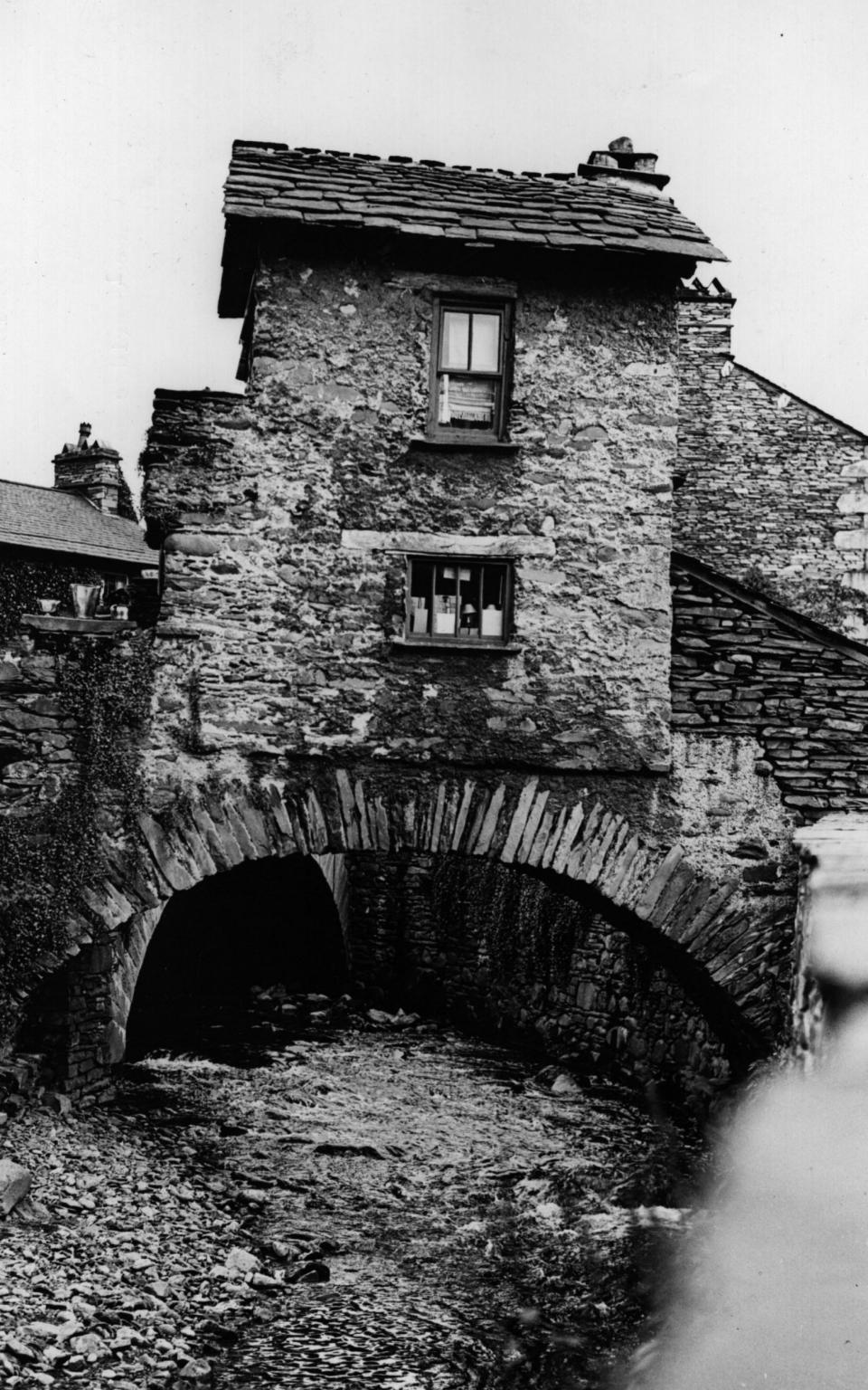 bridge house - Hulton Archive/Getty