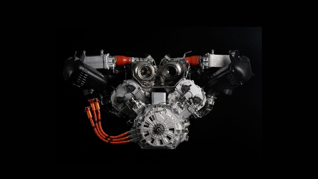 lamborghini hybrid v8 lead image