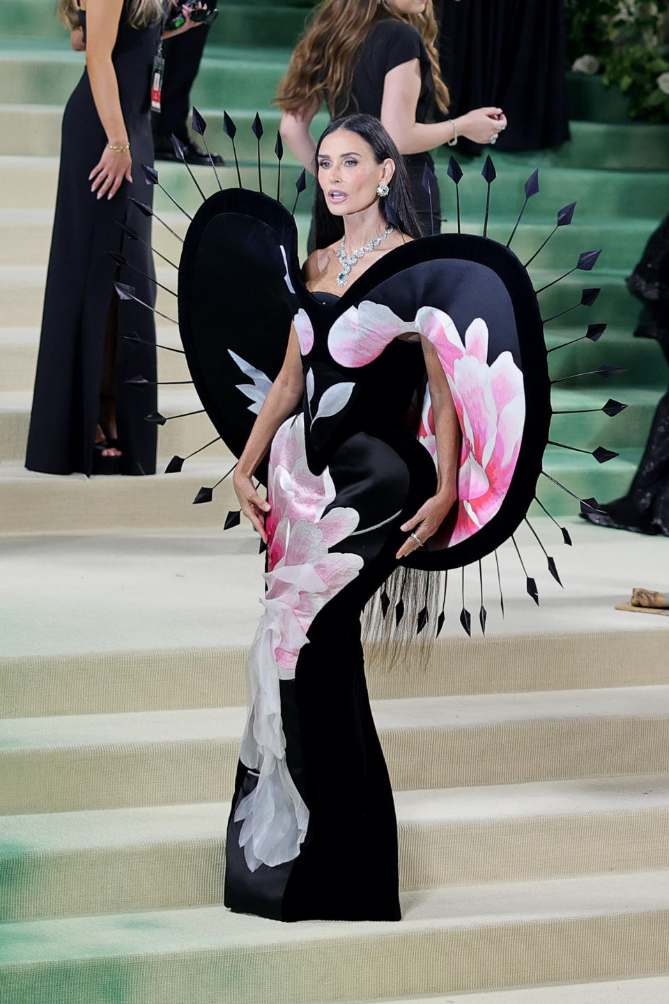 Demi Moore en robe Harris Reed au Met Gala 2024