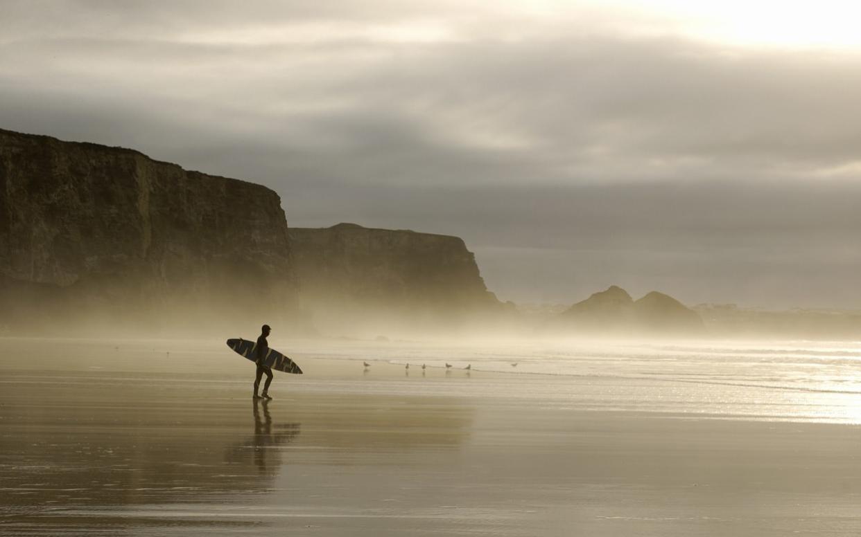 surfer - istock