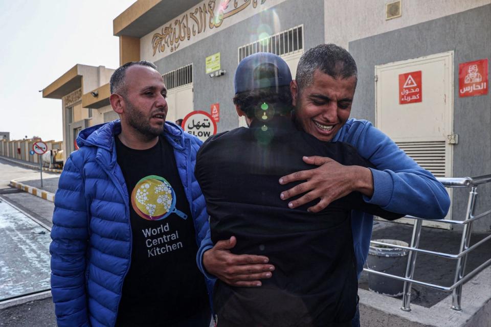 Relatives and friends mourn the death of Saif Abu Taha, a staff member of World Central Kitchen (AFP via Getty Images)