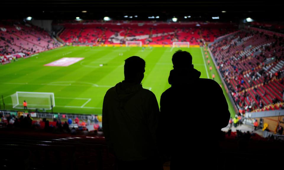 <span>Fans attend the FA Cup tie between <a class="link " href="https://sports.yahoo.com/soccer/teams/liverpool/" data-i13n="sec:content-canvas;subsec:anchor_text;elm:context_link" data-ylk="slk:Liverpool;sec:content-canvas;subsec:anchor_text;elm:context_link;itc:0">Liverpool</a> and Southampton.</span><span>Photograph: Jon Super/AP</span>