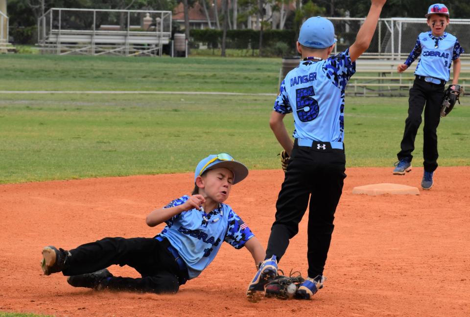 Cole Noonan of the West Boynton Travel league Cobras makes a play at shortstop during an 8U game on April 28, 2024.