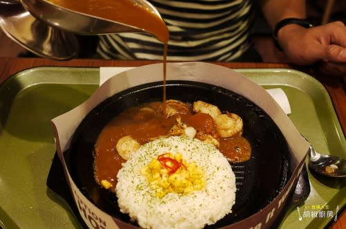 【台北/食記】胡椒廚房～好懷念的趣味鐵板料理！台北車站開店重新出發～享受滋滋作響的流口水美食