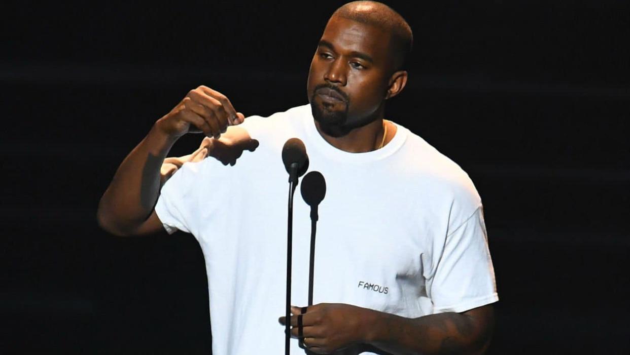 Kanye West sur scène le 4 septembre 2016 - Jewel Samad - Getty Images North America - AFP