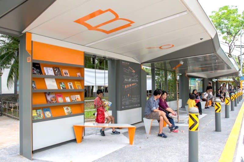 singapore bus stop