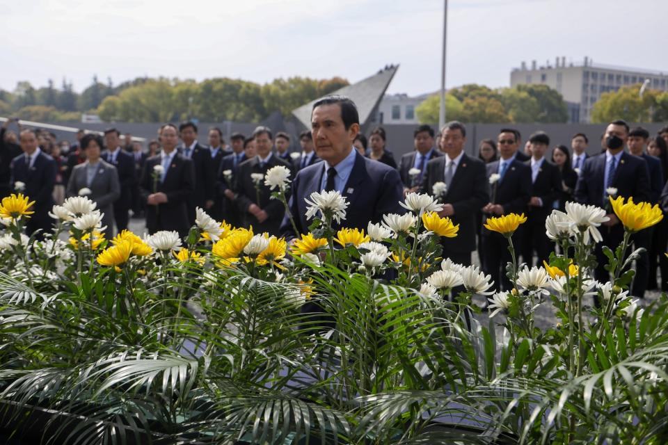 前總統馬英九參訪侵華日軍南京大屠殺遇難同胞紀念館。   圖：馬英九基金會/提供