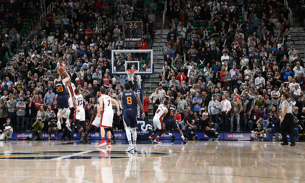 Gordon Hayward tries to beat the buzzer. (Melissa Majchrzak/NBAE/Getty Images)