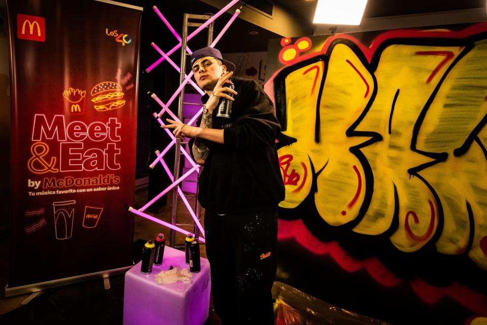 El artista Lit Killah en el evento Meet & Eat de Arcos Dorados