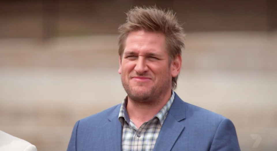 Curtis Stone didn't seem to mind the girls' slice. Source: Sevenn