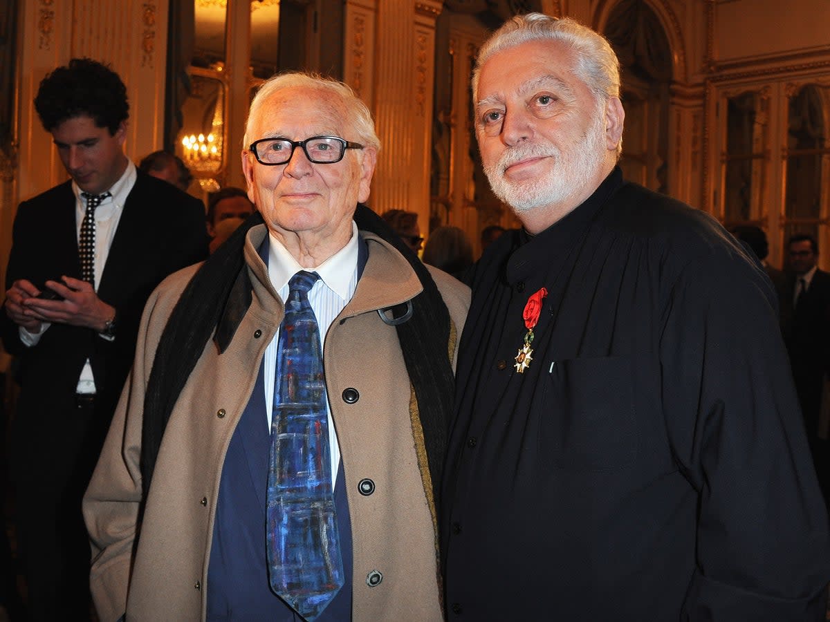 Fashion designer Pierre Cardin poses with Paco Rabanne (Getty Images)