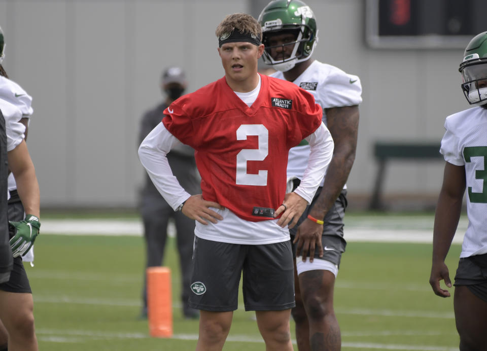 New York Jets first round draft pick Zach Wilson (2) works out during NFL football rookie camp, Friday, May 7, 2021, in Florham Park, N.J.(AP Photo/Bill Kostroun)