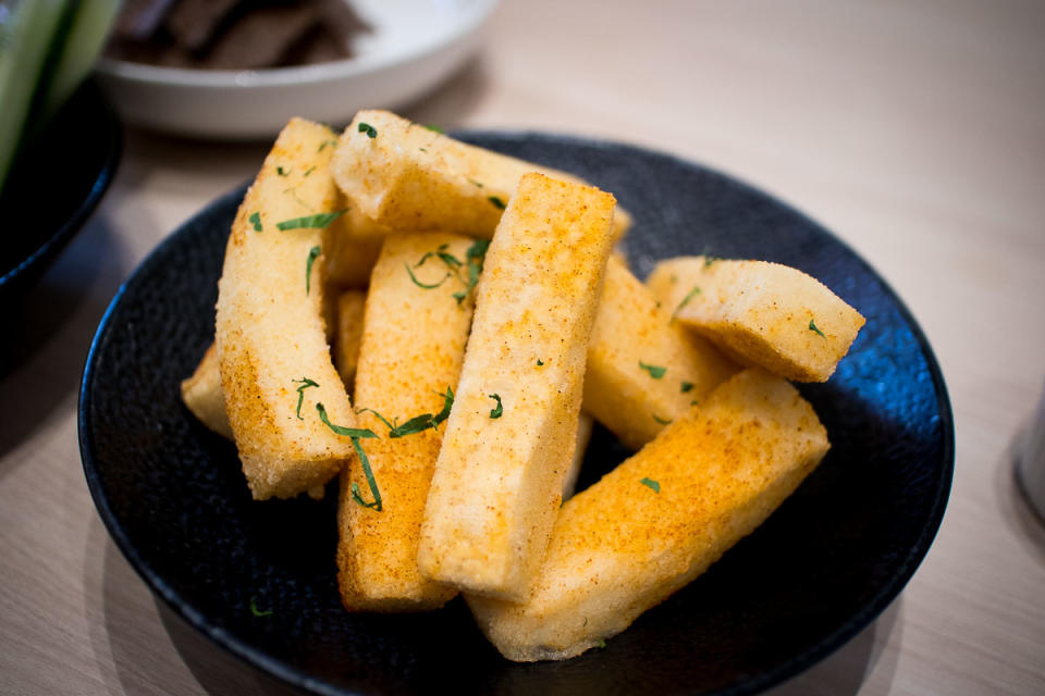 Tofu Fries (PHOTO: Zat Astha/Yahoo Lifestyle SEA)