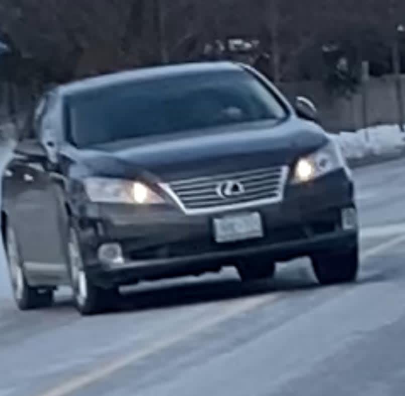 York Regional Police obtained an image of the suspect's vehicle from video surveillance. They are asking anyone with information on the driver to come forward. (York Regional Police - image credit)