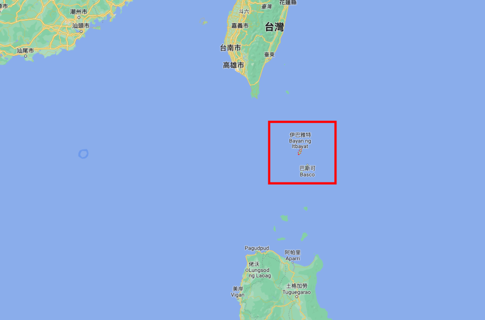 巴丹群島（Batanes）距離台灣不到 200 公里（125英里）。這些島嶼和台灣之間的巴士海峽（Bashi Channel）被認為是航行於西太平洋和有爭議的南海之間船隻的咽喉要道，也是中共入侵台灣時的關鍵水道。   圖：擷自google ma