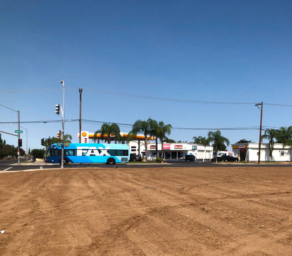 A Fresno Area Express bus drives south on Maple Avenue towards Jensen Avenue on Wednesday July 27, 2022. City leaders said they hope Jensen Landing mixed-use development will reduce cross-city traffic, as well as pollution, by providing amenities to the Southeast Fresno community.